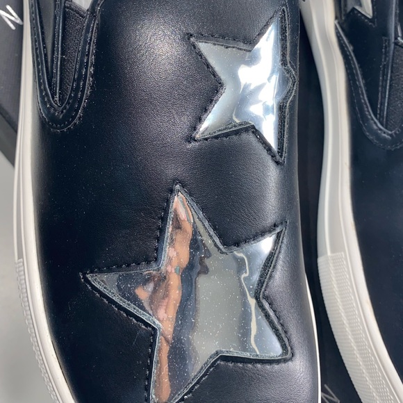 Steve By Steve Madden - Picture 2 of 4